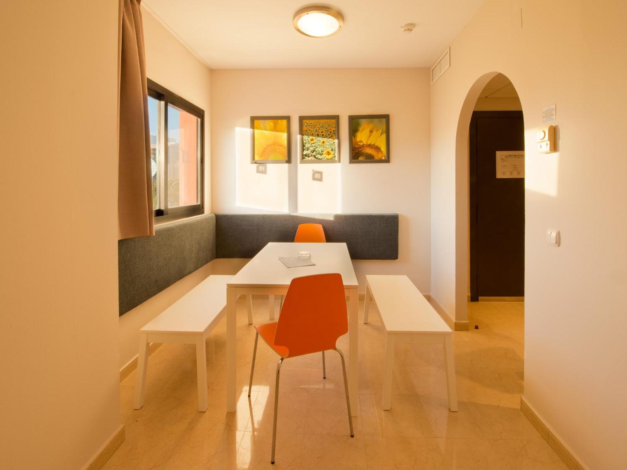 Appartement 2 Chambres (5-6 Adultes)