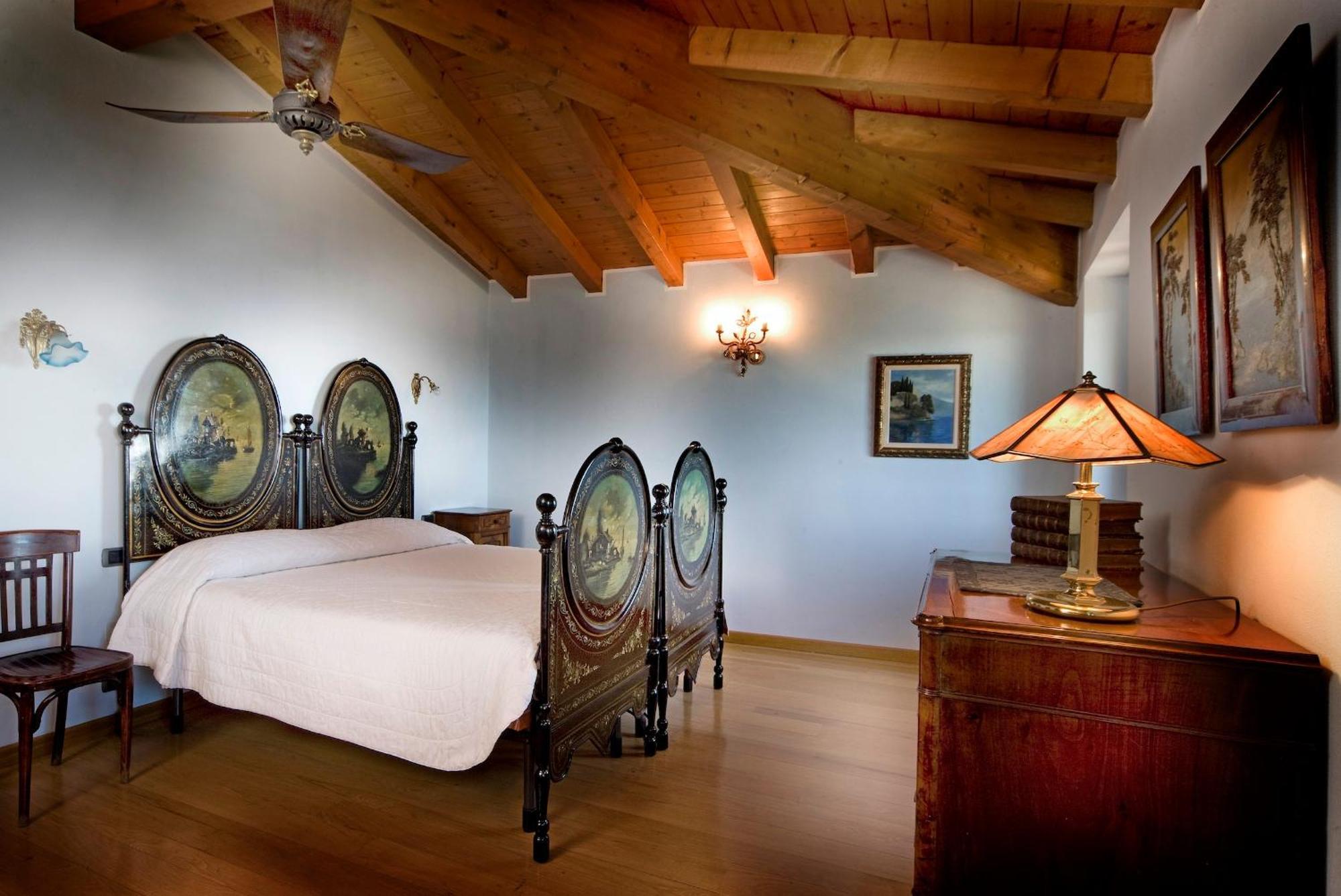 Chambre Double – Vue sur Lac