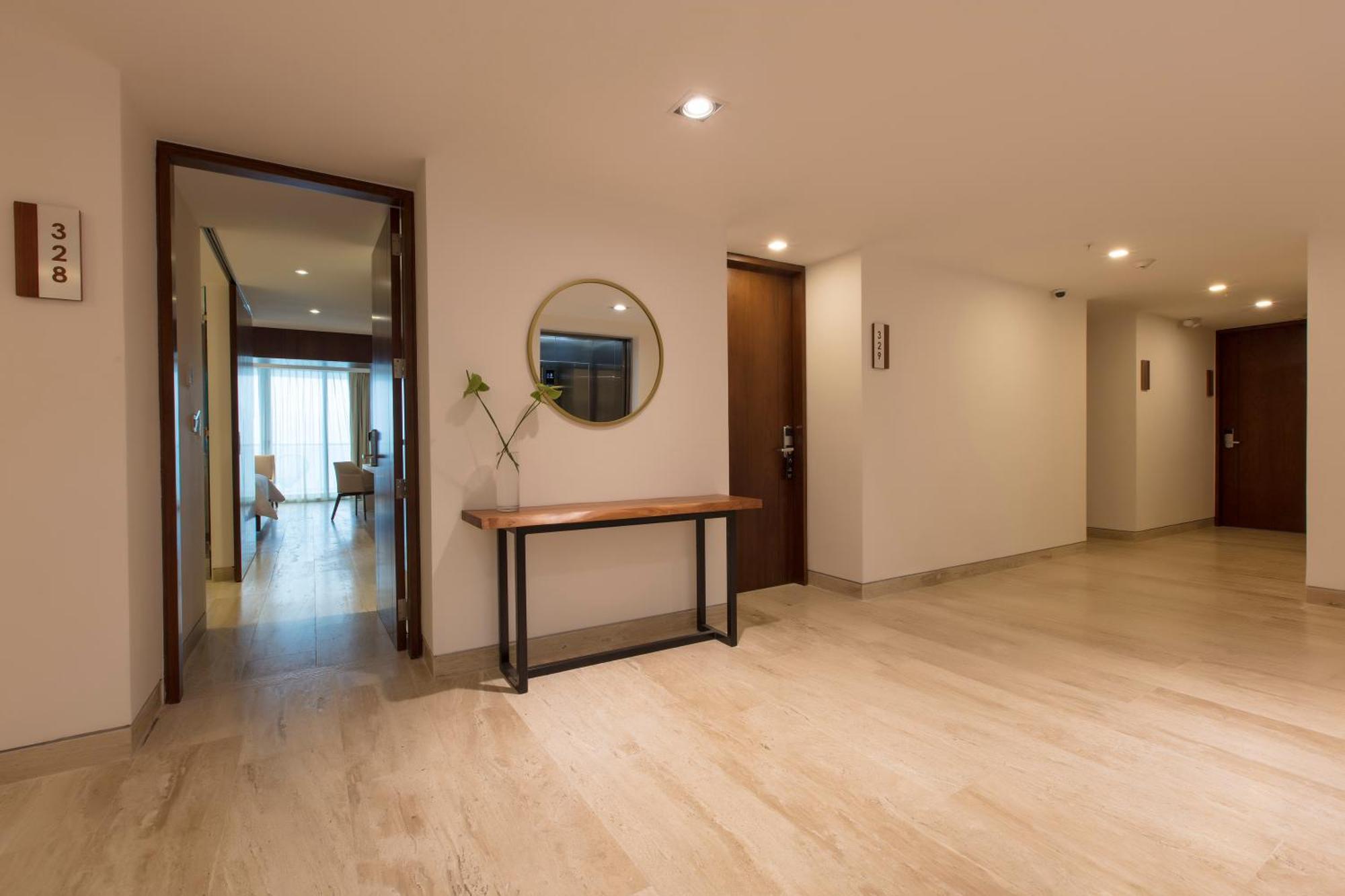 Suite Familiar Altitude com Vista Mar Parcial