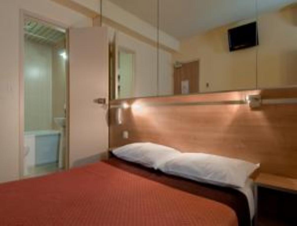 Dreibettzimmer