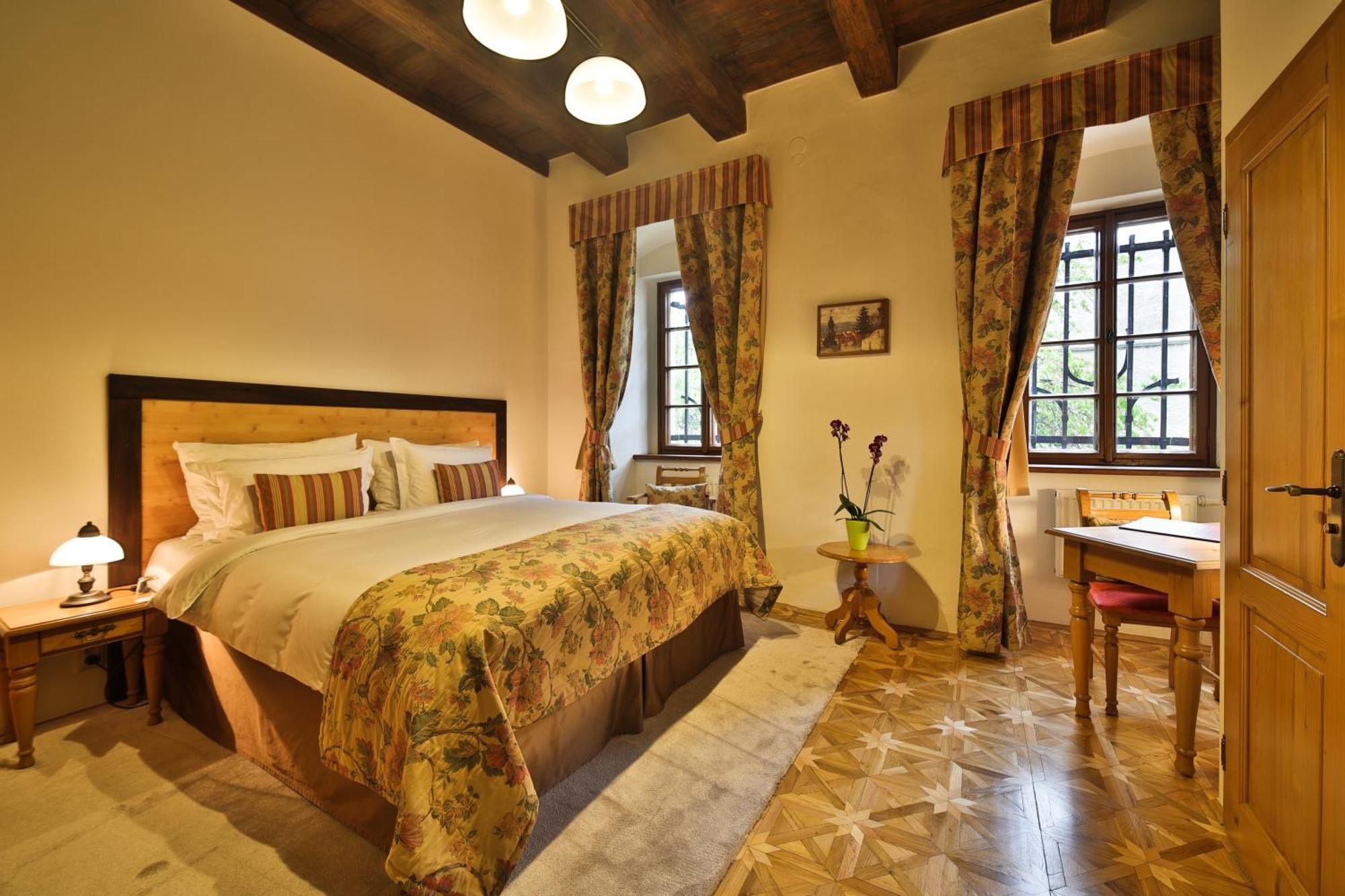 Superior Double or Twin Room,746644559:JPEG