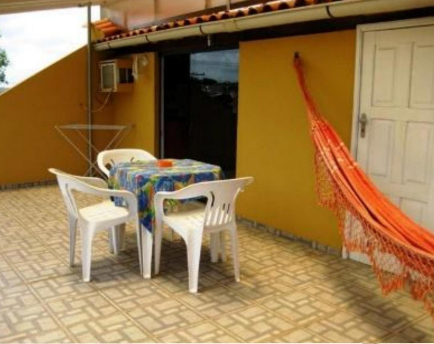 Quarto Triplo com Terraço