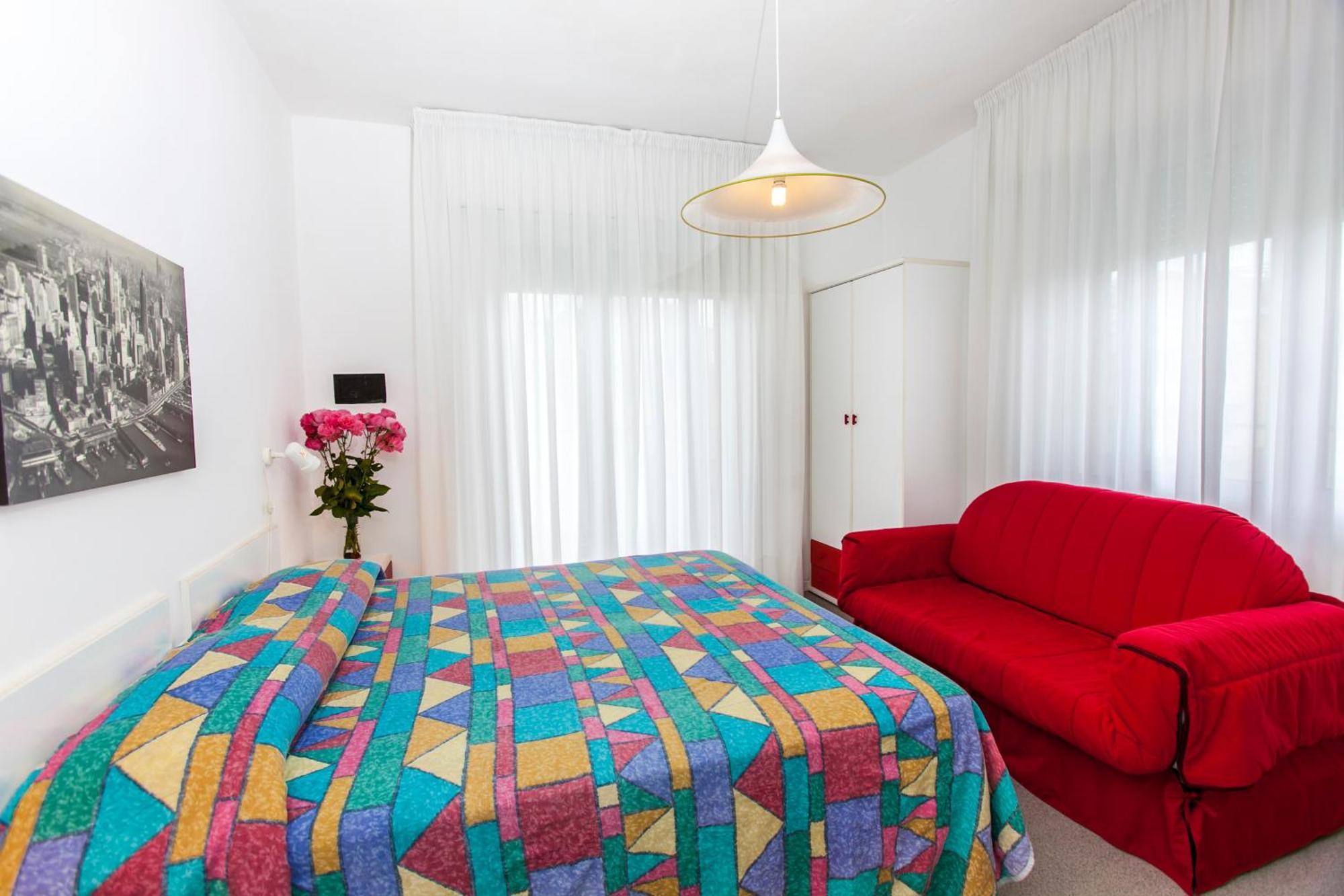 Double or Twin Room,1403776133:JPEG