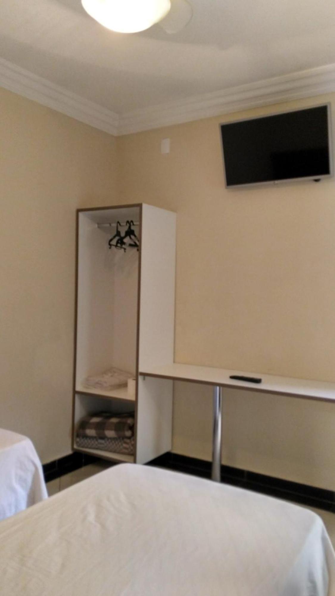Quarto Standard com 2 Camas de Solteiro