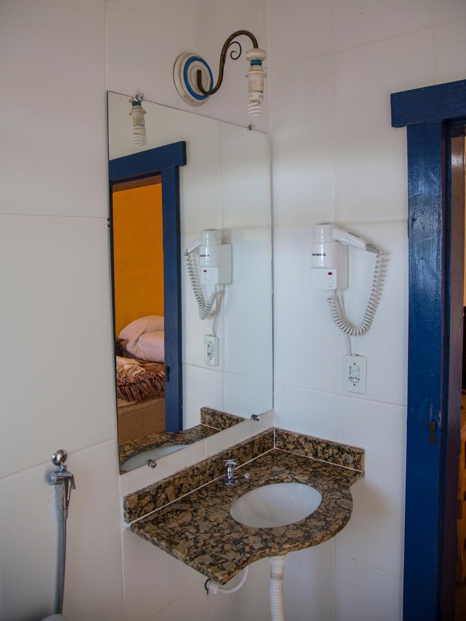 Quarto Duplo
