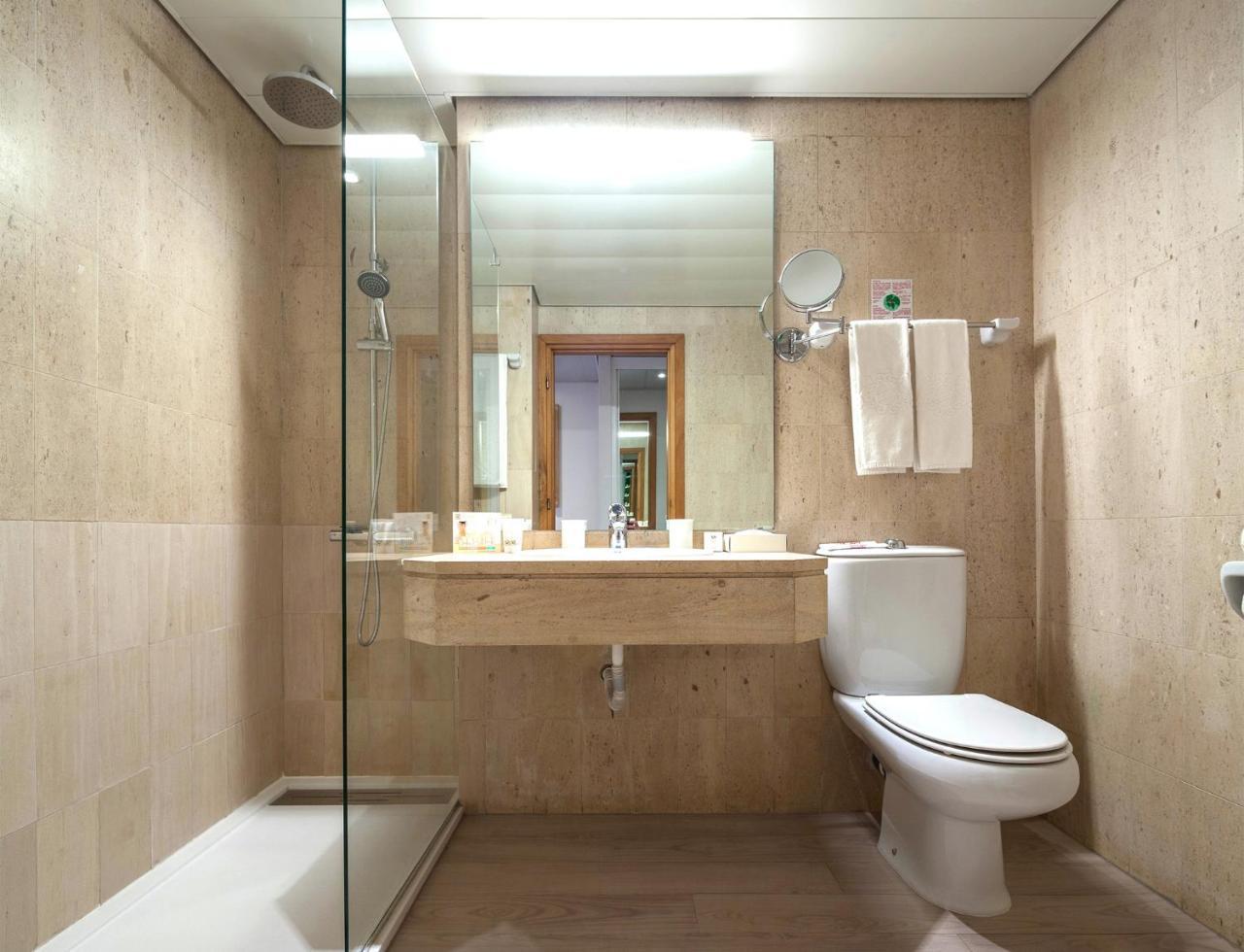 Habitación Doble Clásica con vistas al mar - 1 o 2 camas