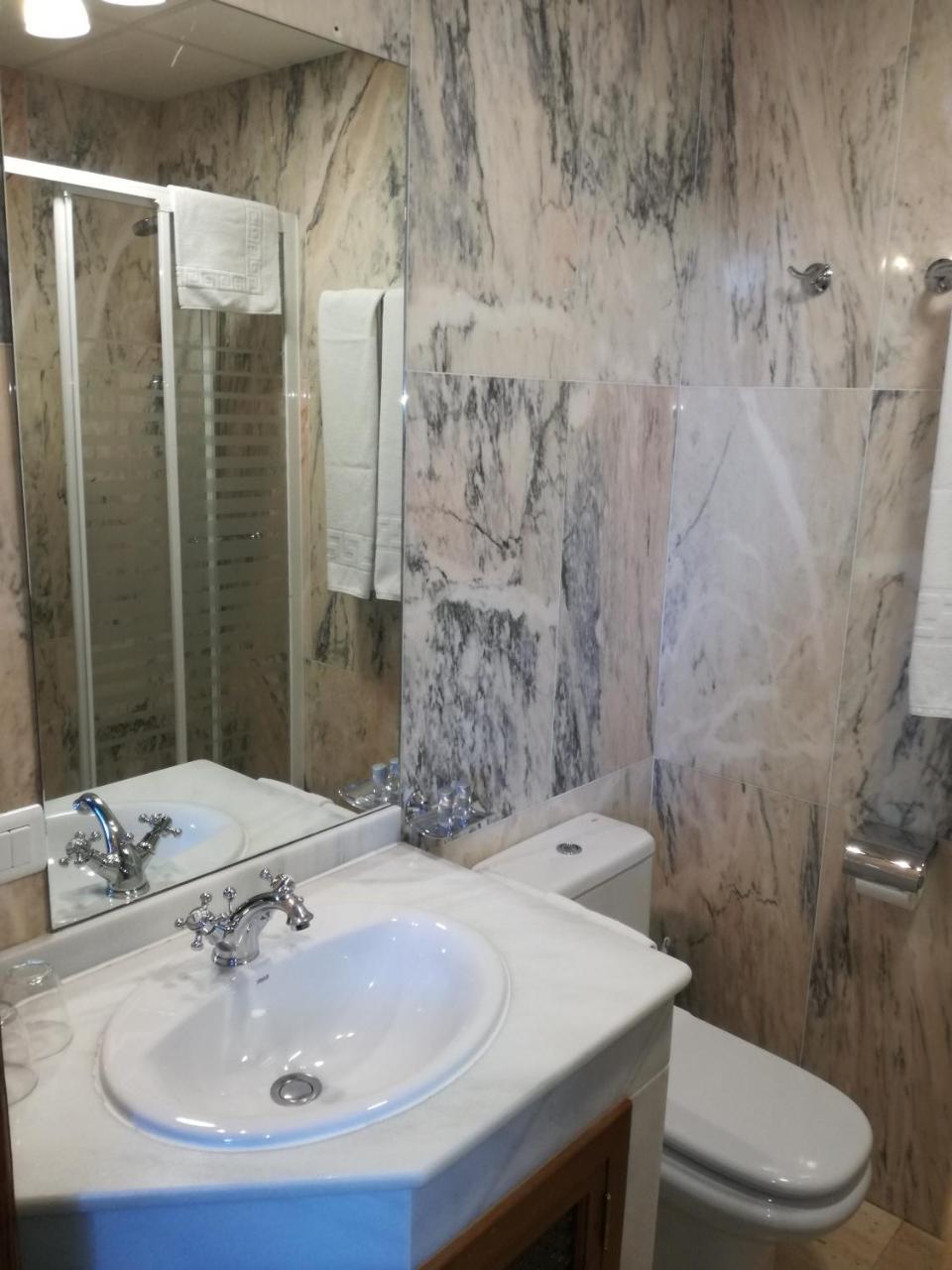 Apartamento con balcón