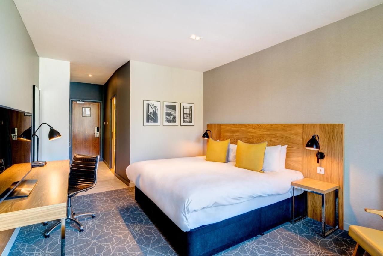 Deluxe Zimmer mit Balkon und Aussicht auf die Burg
