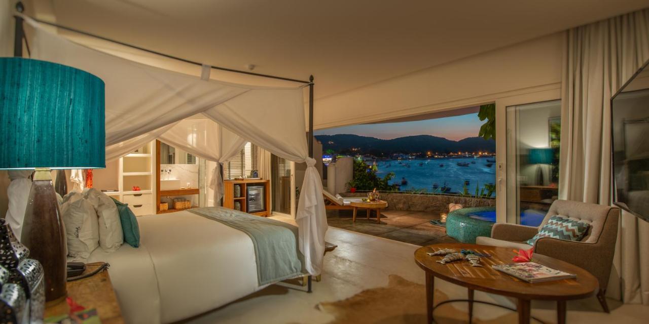 Chambre Double de Luxe avec Jacuzzi - Vue sur Mer