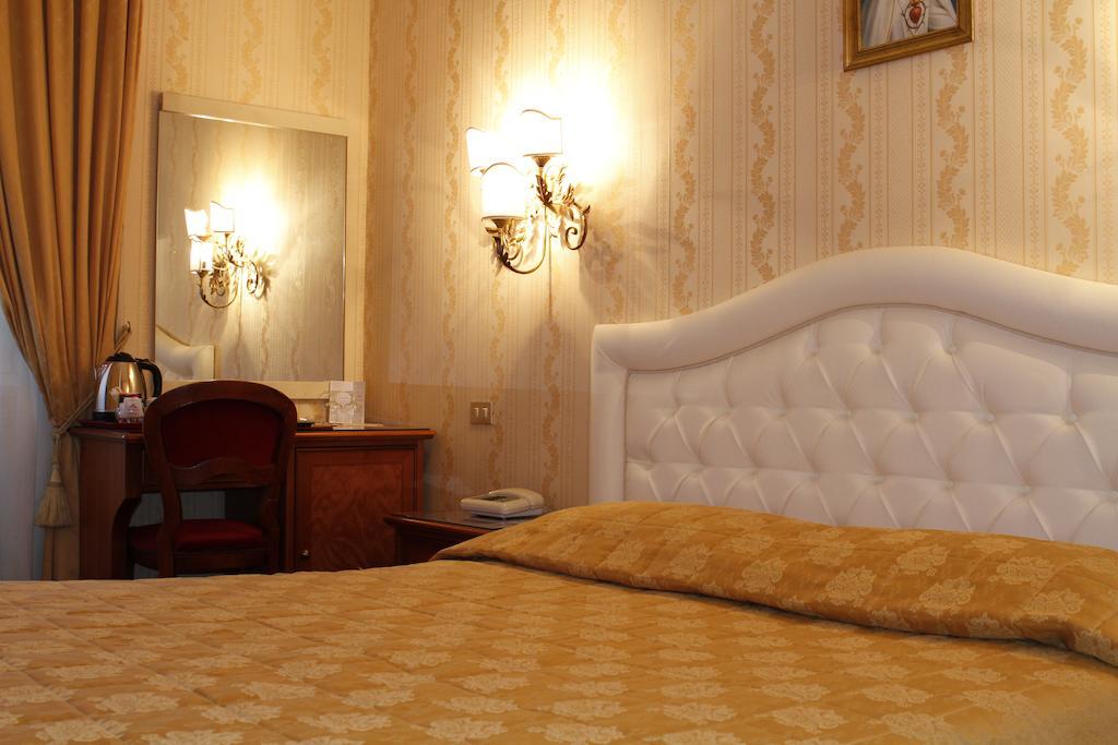 Dreibettzimmer