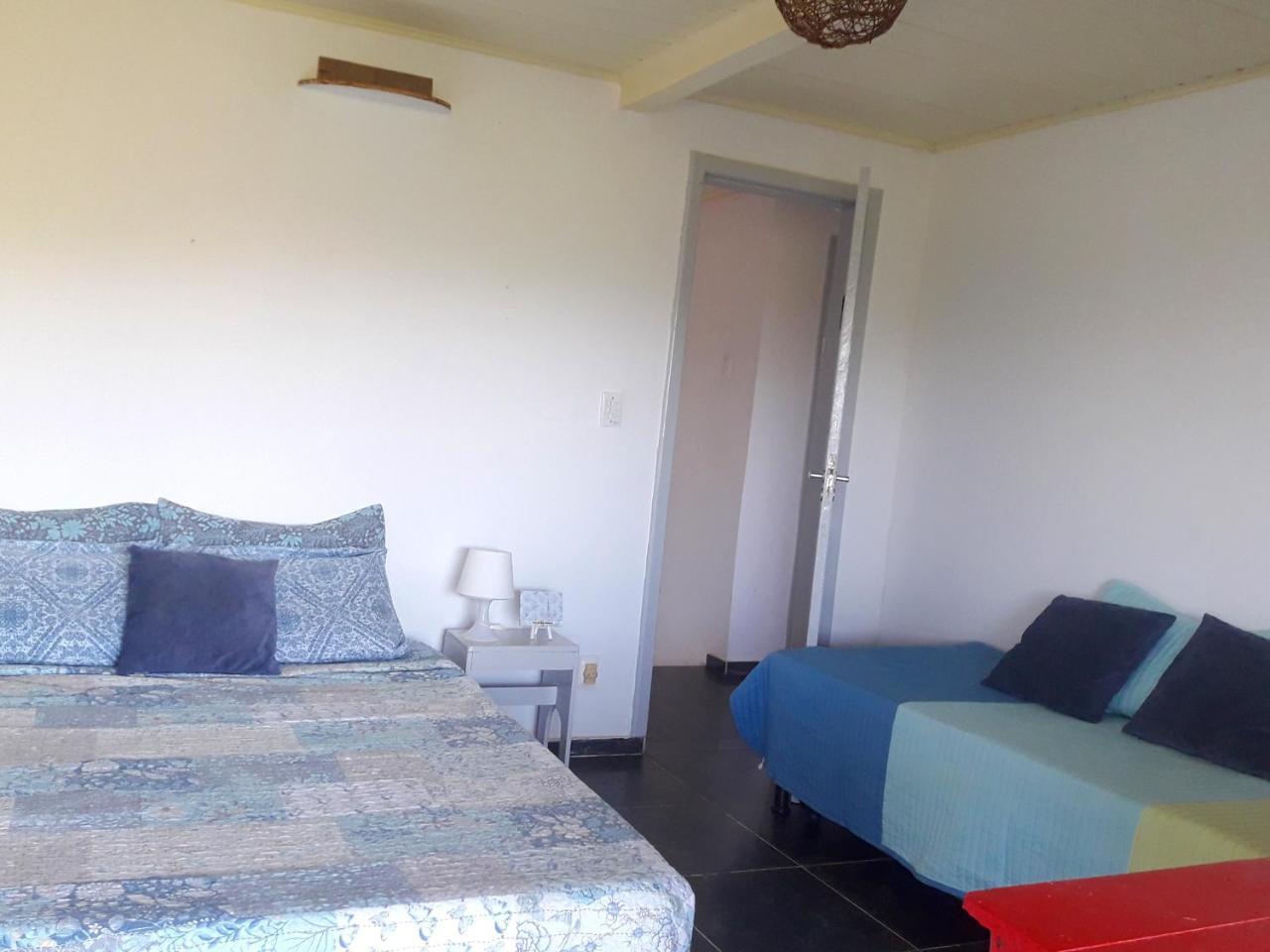 Quarto Triplo com Varanda