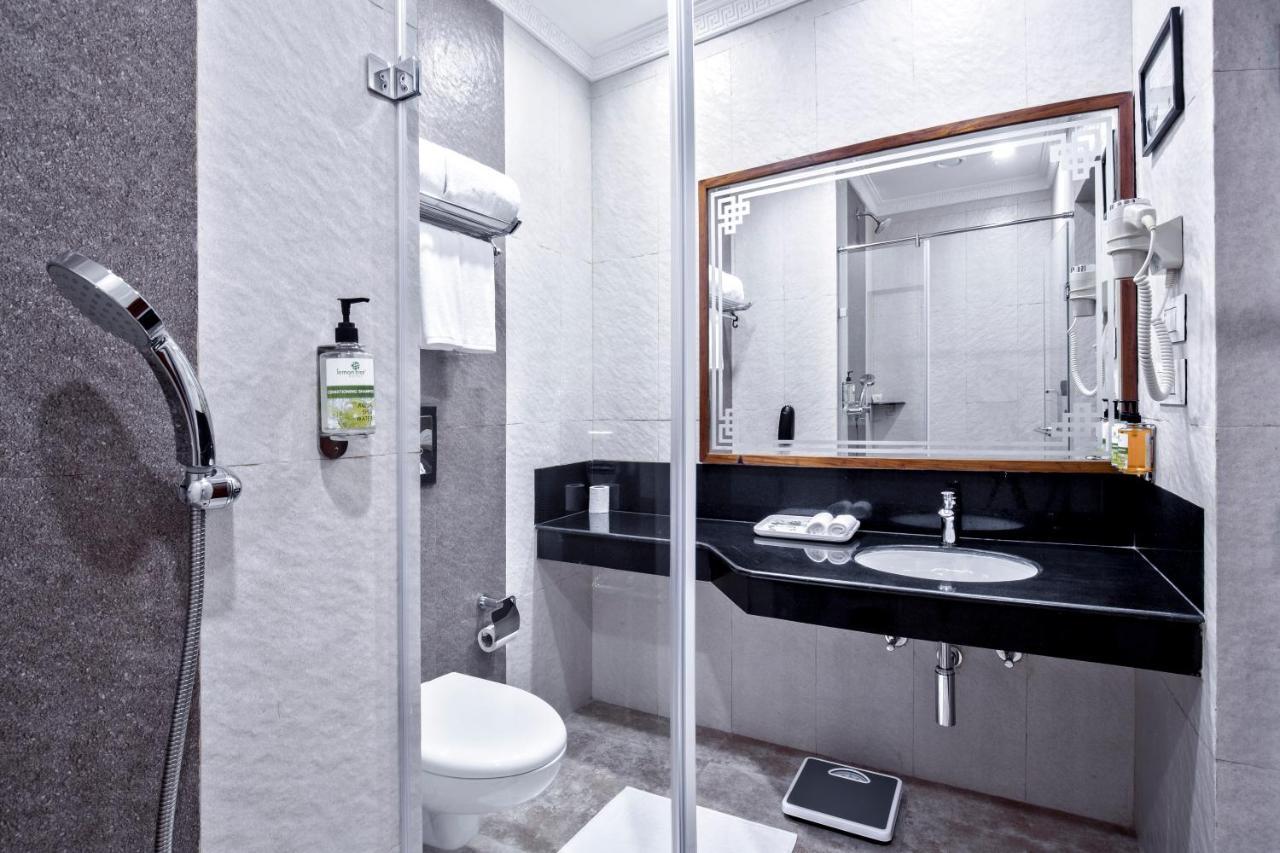Deluxe Double or Twin Room (Valley View)