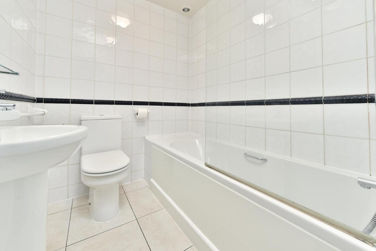 Superior Vierpersoonskamer met eigen badkamer