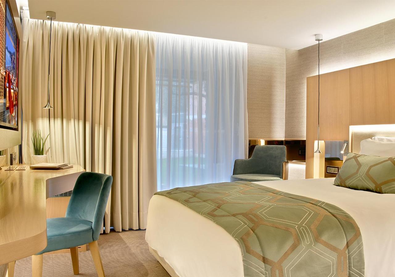 Doppelzimmer mit Gartenblick