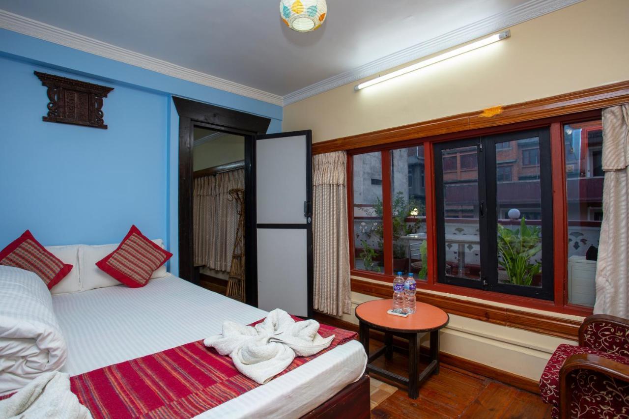 Deluxe Double or Twin Room with Garden View