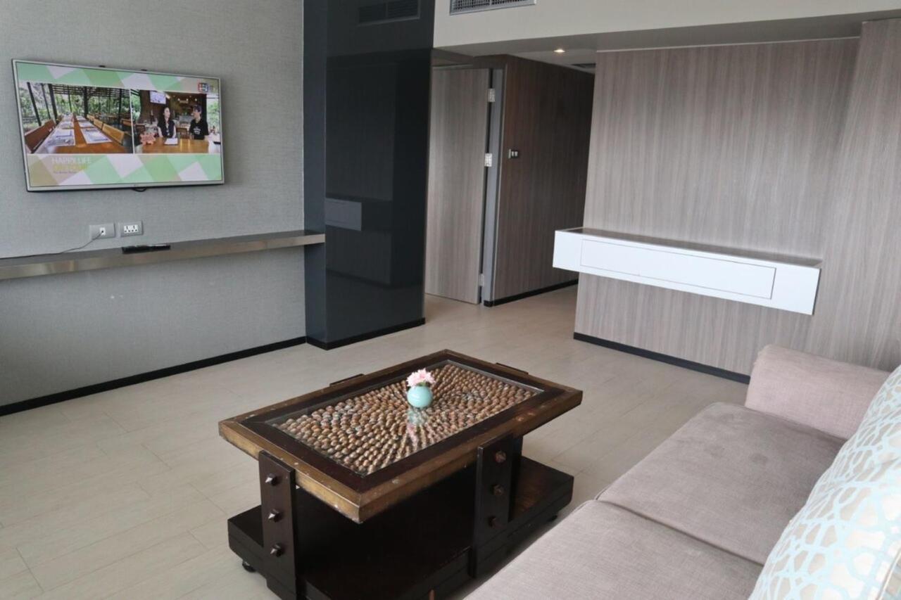 Pearl Suite,1215598384:JPEG