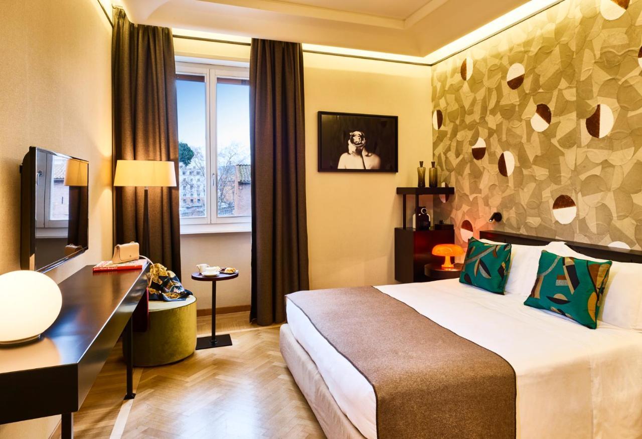 Quarto Executivo com Cama de Casal ou 2 de Solteiro e Vista da Cidade