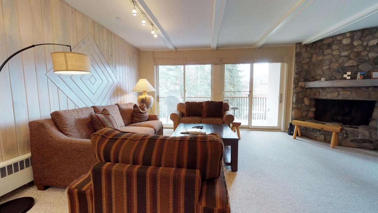 Two-Bedroom Apartment,744047692:JPEG