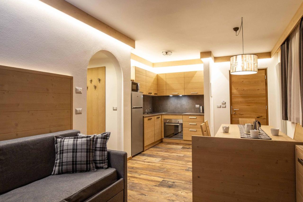 Apartment,757637809:JPEG