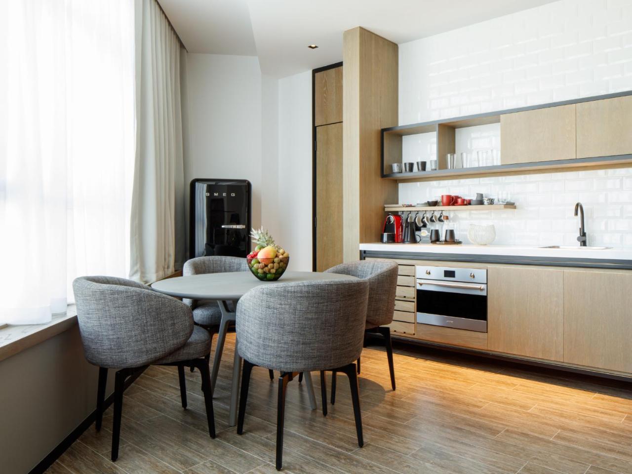 The Apartment,749877887:JPEG