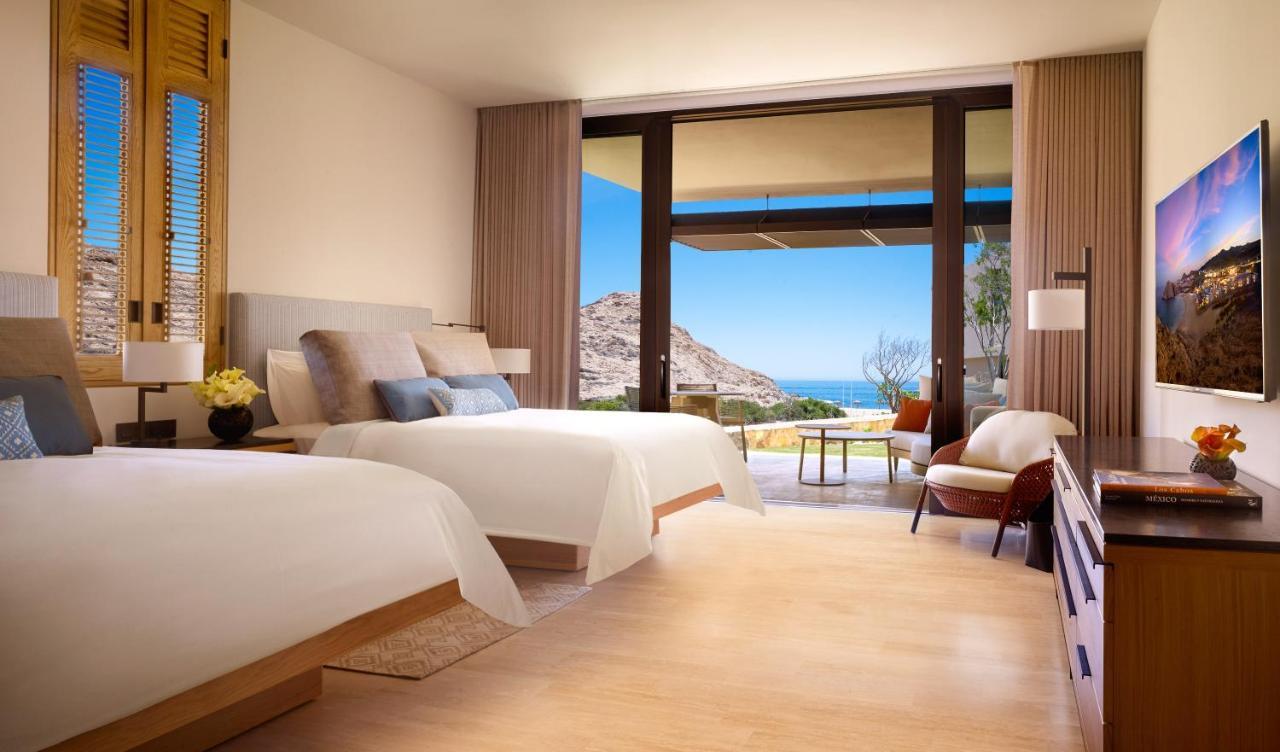 Queen Room with Pool View