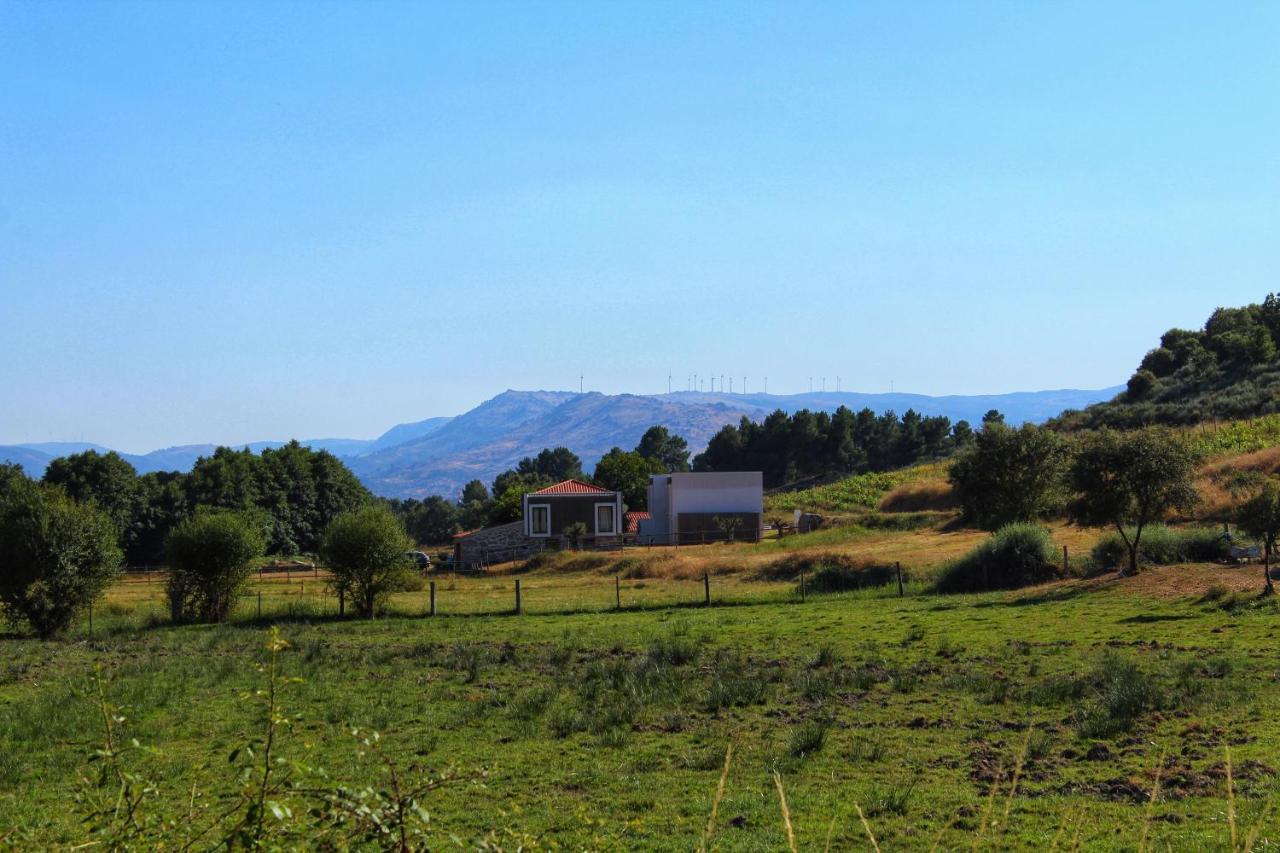 Quarto Familiar com Vista Montanhas