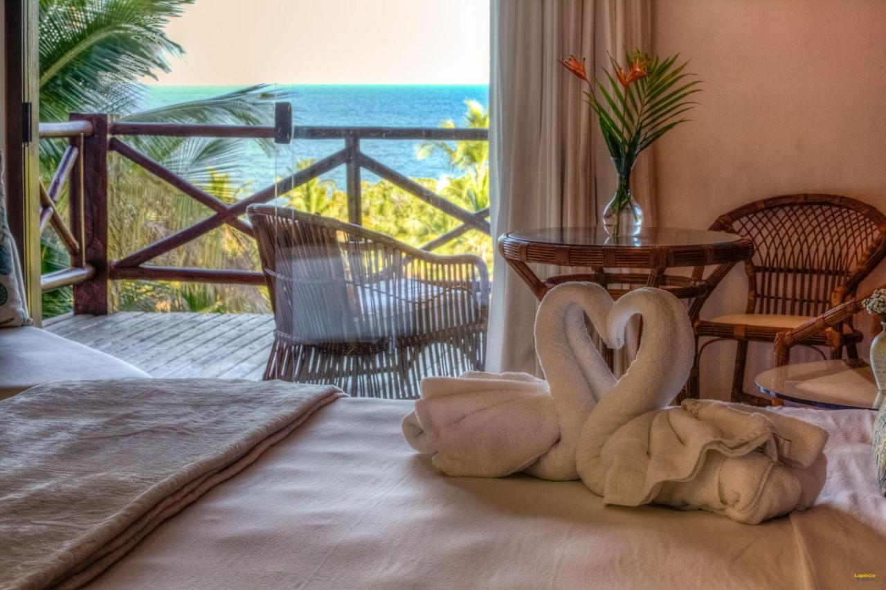 Suite Principal com Vista Mar Parcial
