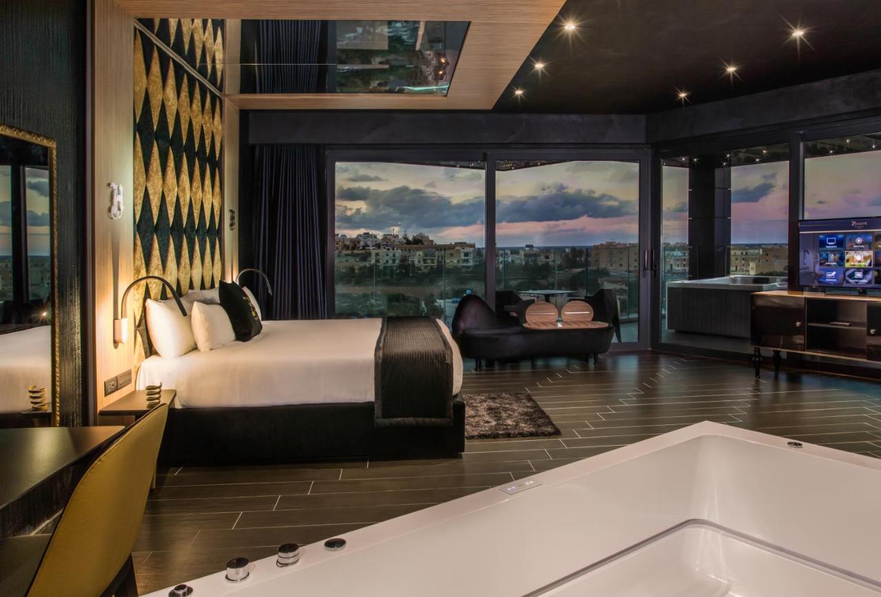 Suite Superior con Terrazza e Vasca Idromassaggio