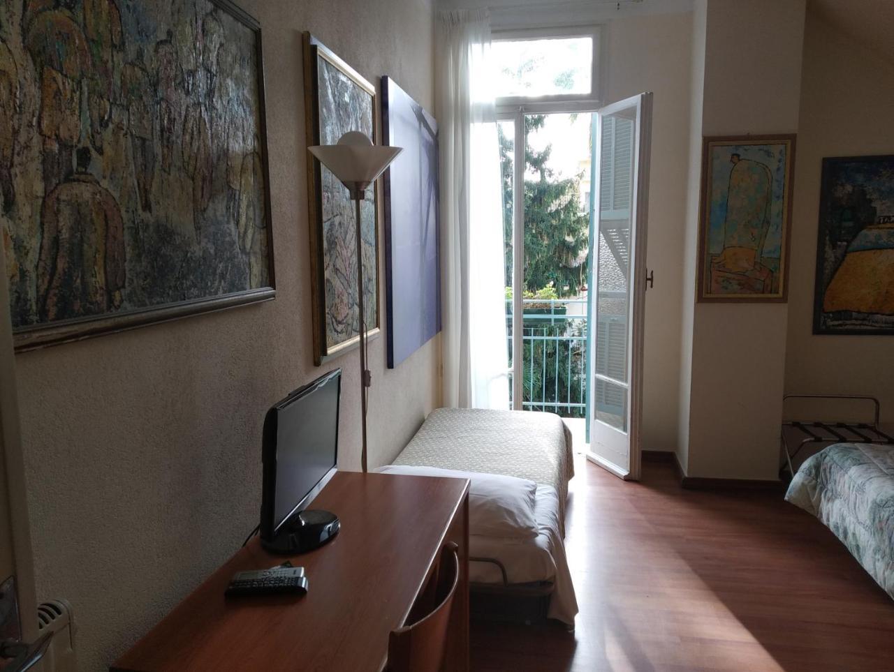 Chambre Deluxe (2 Adultes + 1 Enfant)