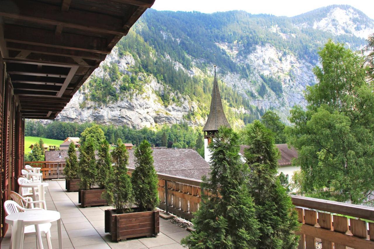 Chambre Quadruple avec Balcon - Vue sur Cascade