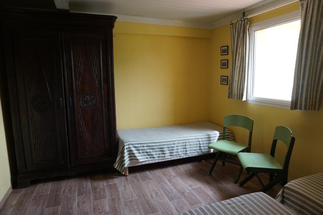 Chambre Quadruple avec Salle de Bains Commune