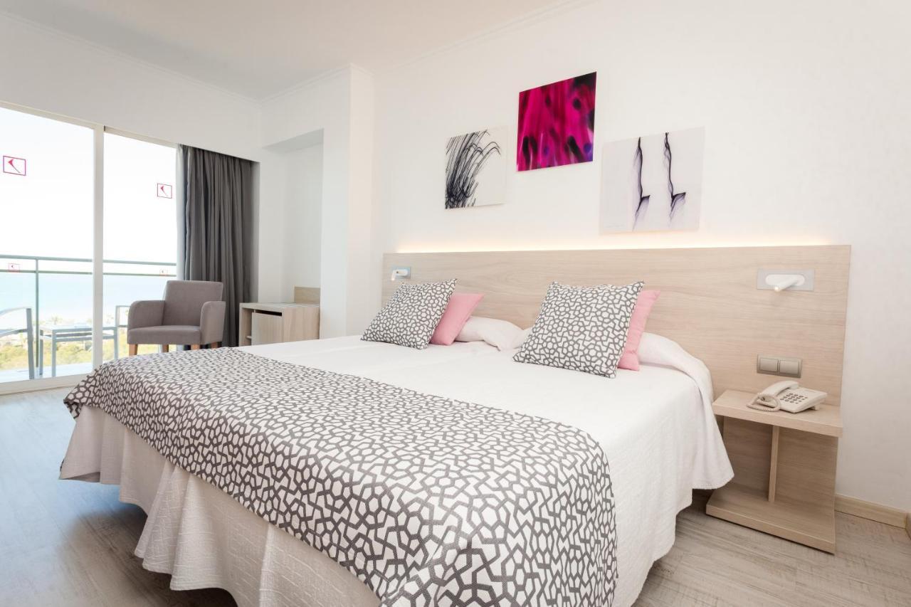 Habitación Doble Estándar con vistas laterales al mar