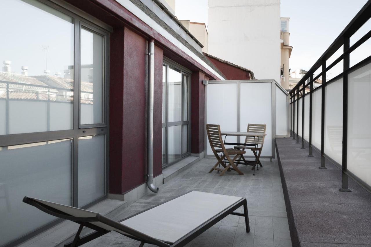 Tweepersoonskamer met Terras