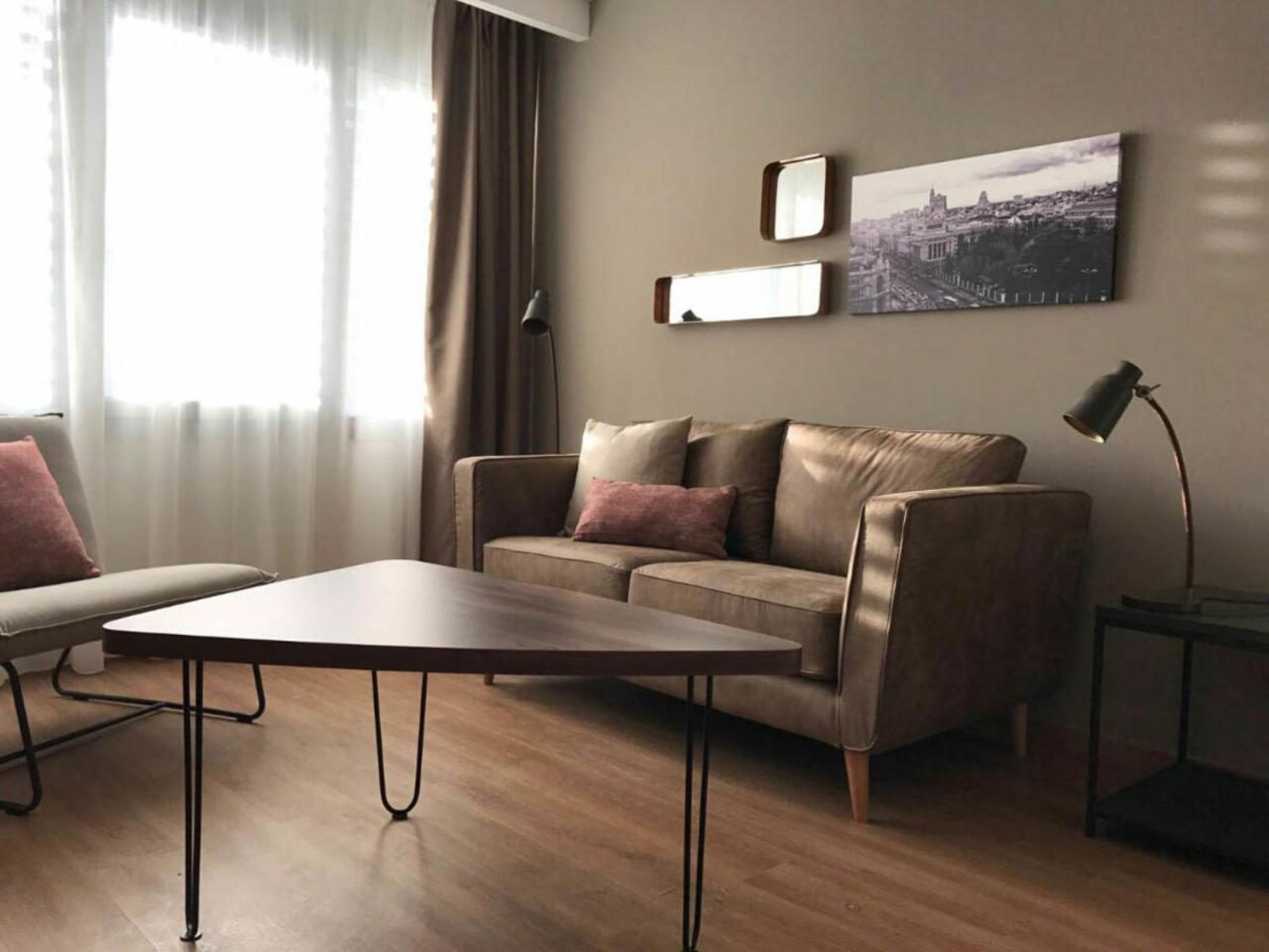 Two-Bedroom Apartment,769992907:JPEG