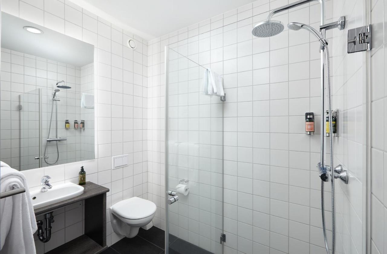 Single Room,1212175096:JPEG