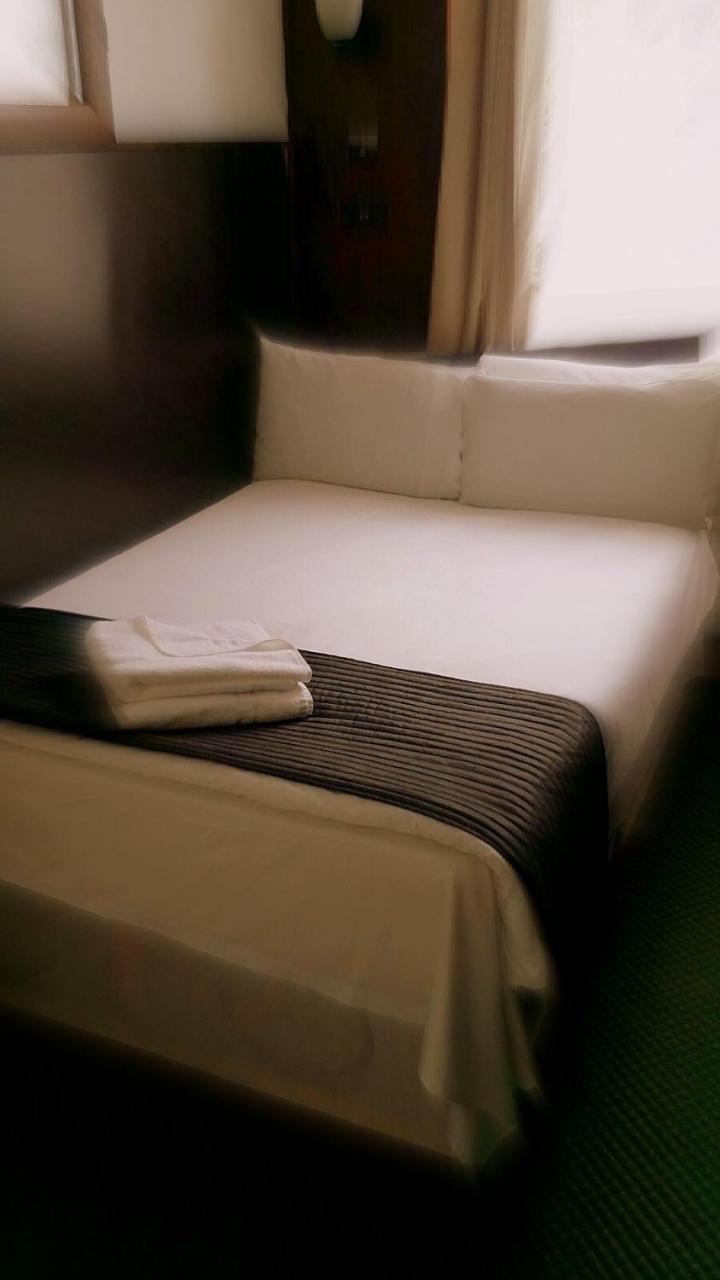 Quarto Individual