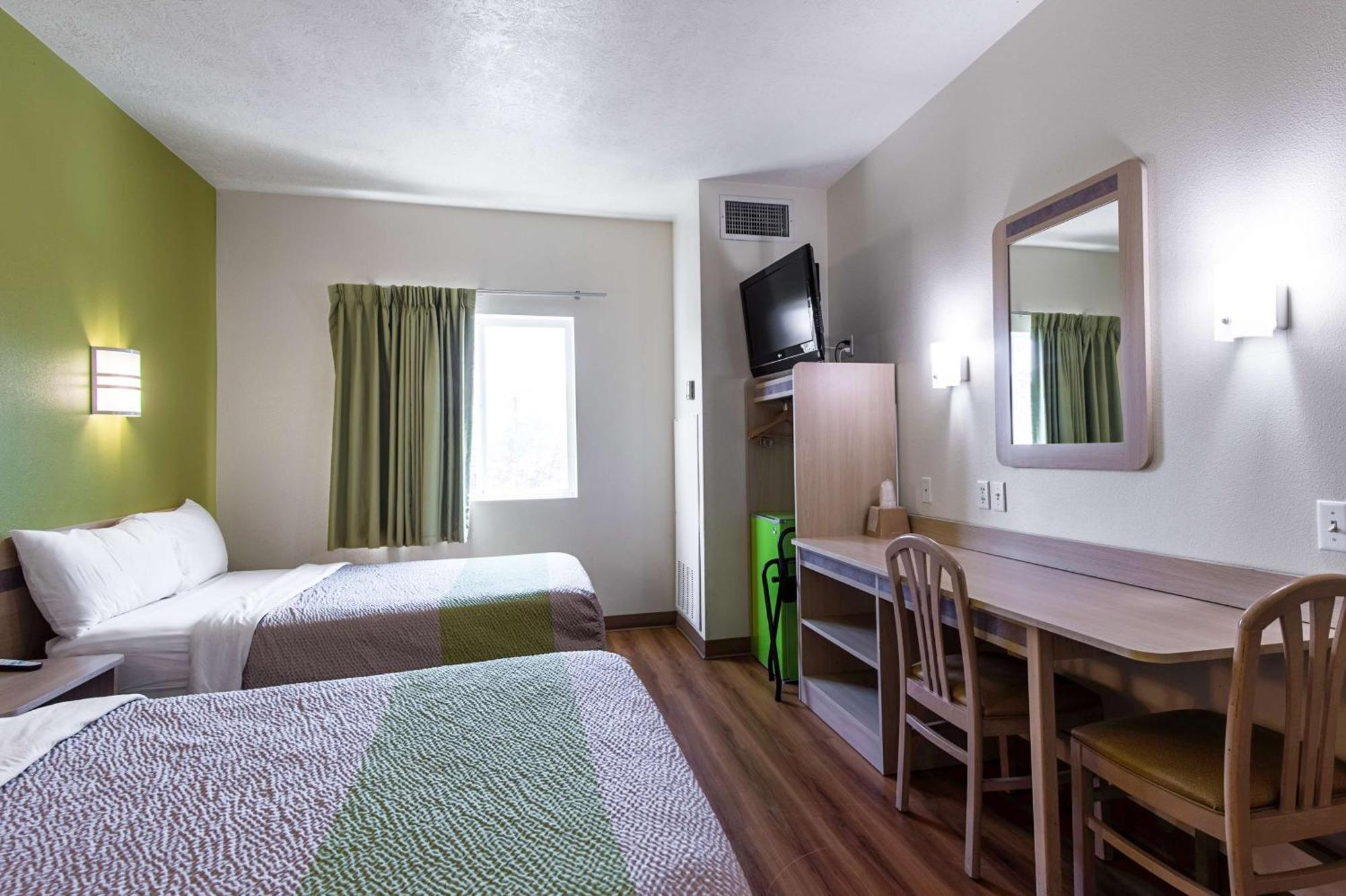 Chambre Quadruple - Non-Fumeurs