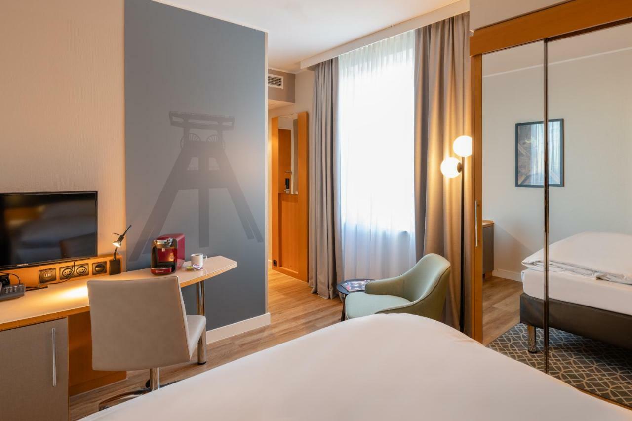 Privilege Room with Double Bed or Twin Beds,790367535:JPEG