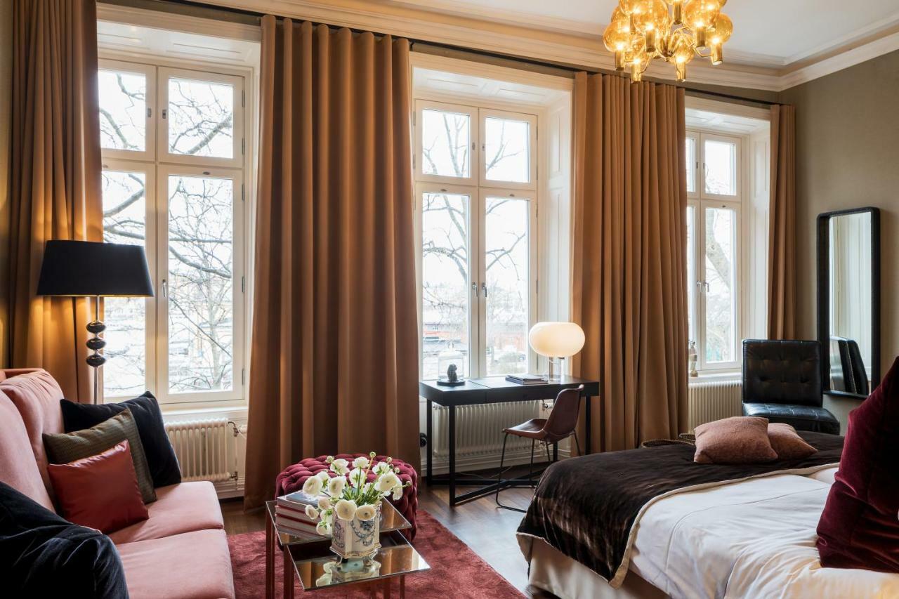 Middelgrote Kamer met een Kingsize Bed
