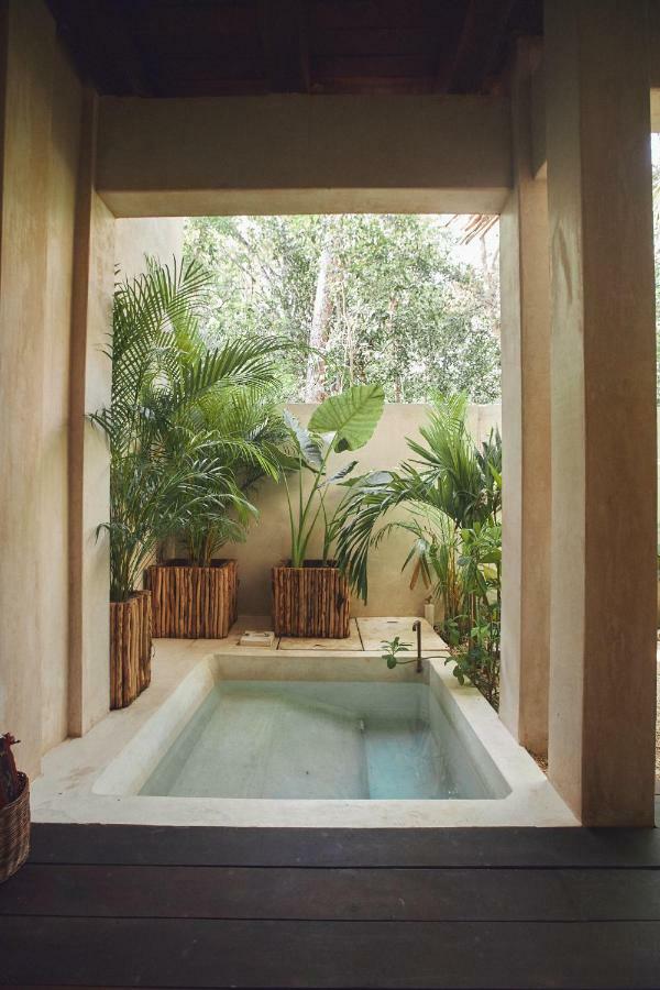 Suite Jungle mit eigener Badewanne