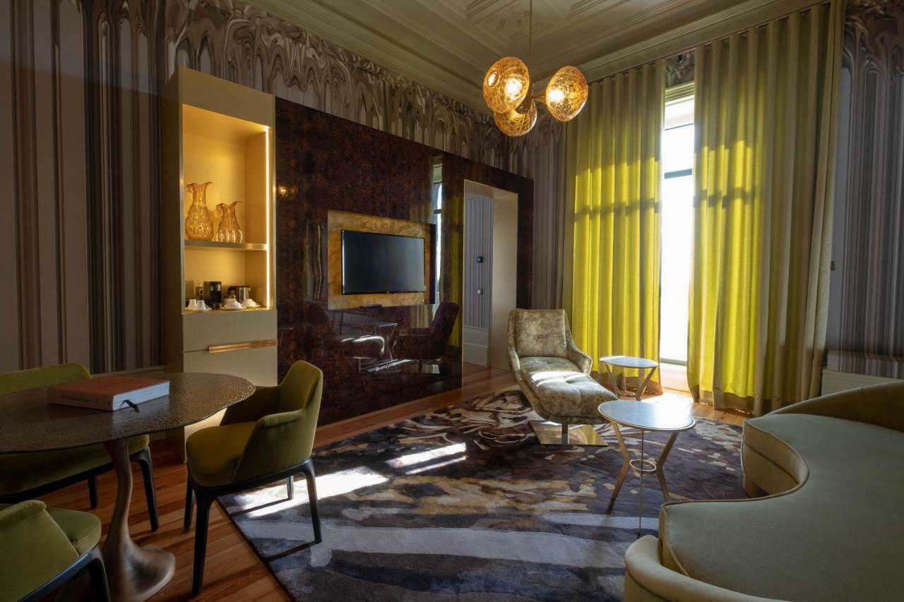 King Suite with Balcony