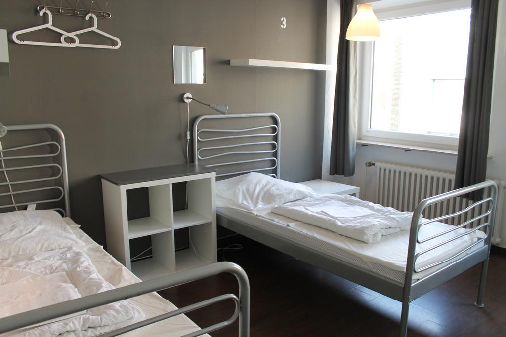 Einzelbett im gemischten Schlafsaal mit 5 Betten und Gemeinschaftsbad