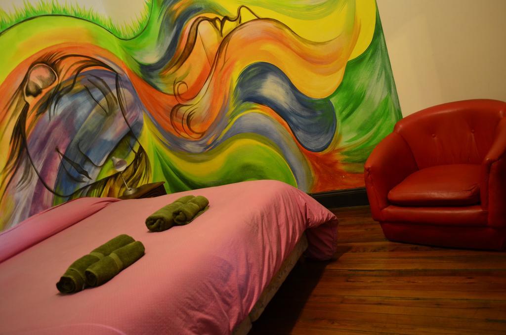 Chambre Double ou Lits Jumeaux avec Salle de Bains Commune