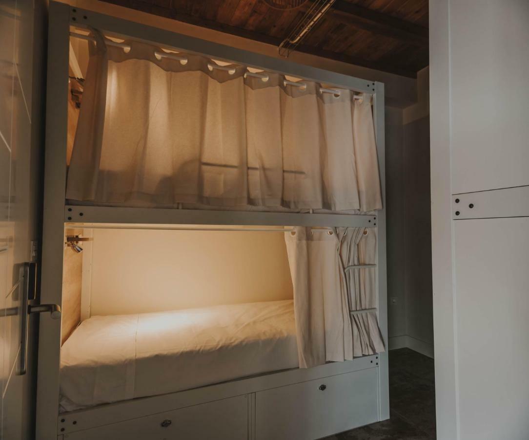 Quadruple Room with Bathroom,988534150:JPEG