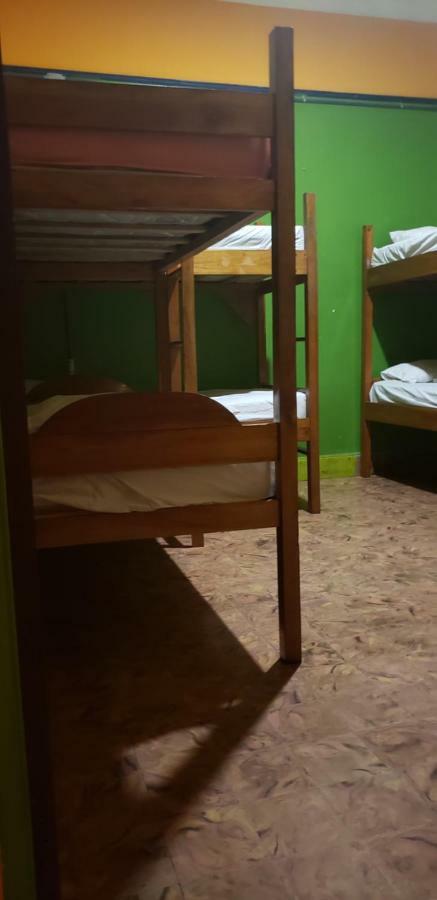 Cama en habitación compartida mixta de 8 camas