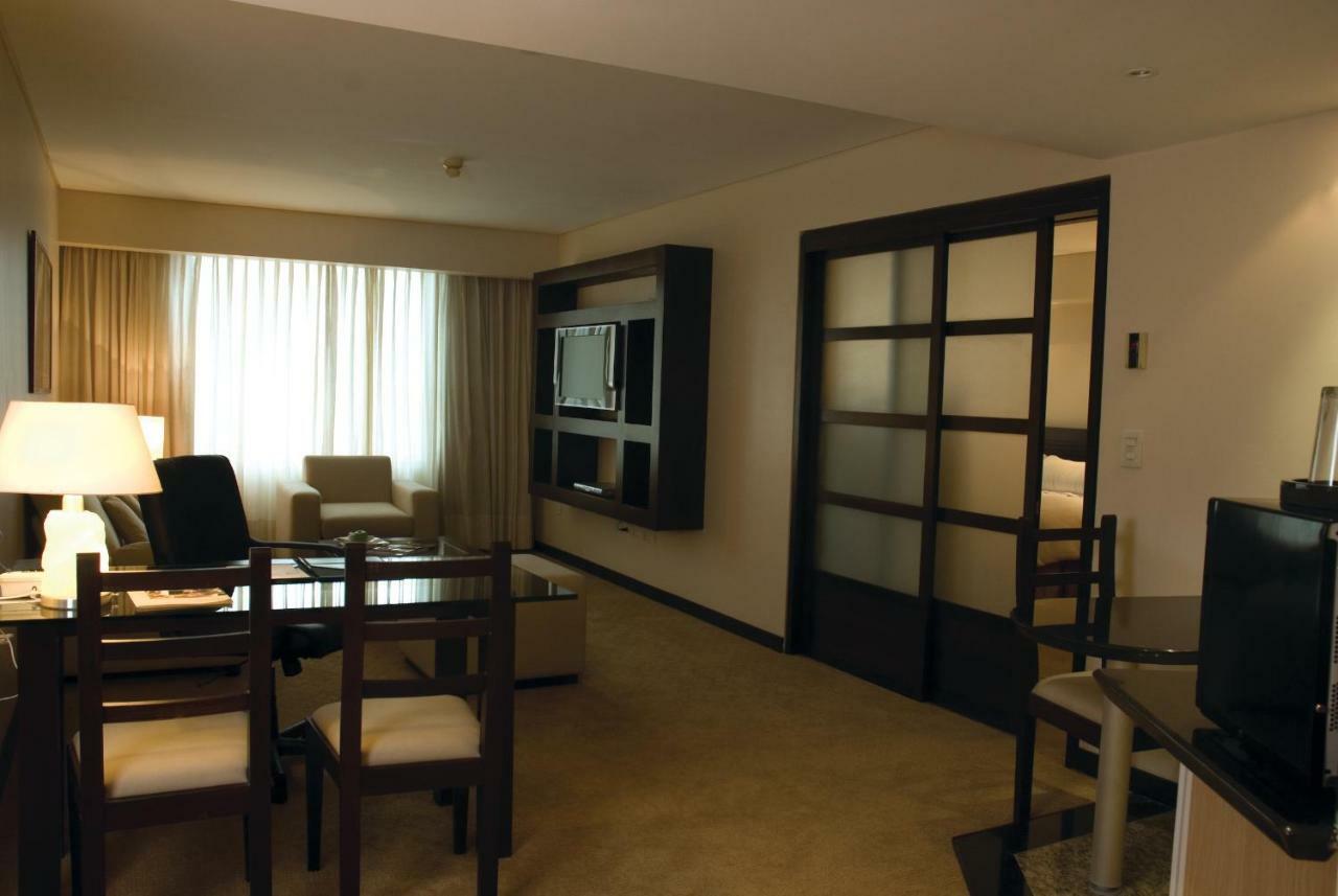 First Class Room,1148971351:JPEG