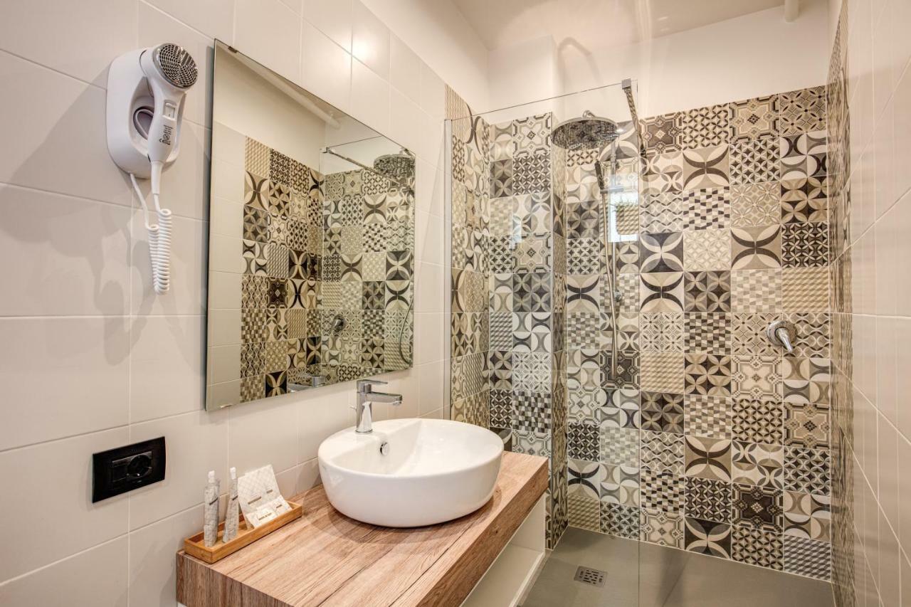Quarto Duplo
