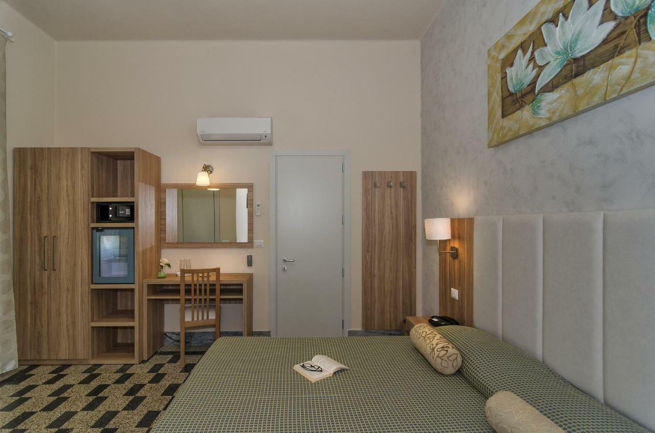 Chambre Double ou Lits Jumeaux Économique