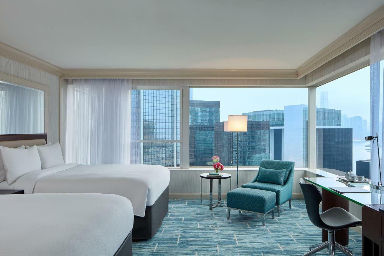 Suite Hong Kong avec 2 Lits Doubles et Accès au Salon Exécutif