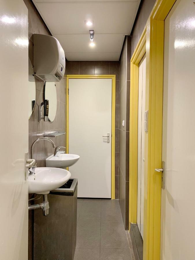 Stapelbed in een Gemengde Slaapzaal (10 Volwassenen)